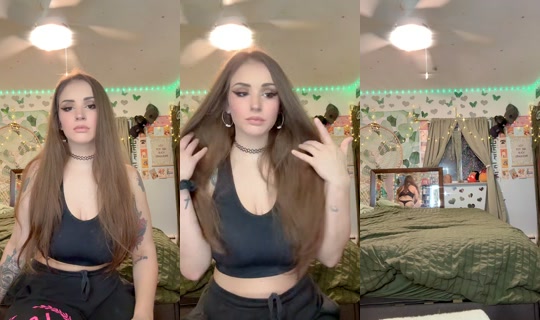 lyndseyunfamous TikTok Live — Oct 3, 2026, 2:15 AM