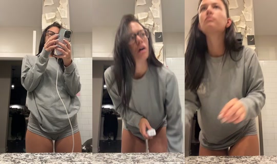 lyssaaa.gregory TikTok Live — Aug 28, 2026, 10:39 AM