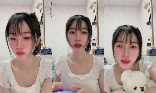 m._e_oo4 TikTok Live — Oct 6, 2026, 11:30 AM