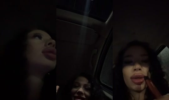 m.elenaa29 TikTok Live — Oct 4, 2026, 2:02 AM