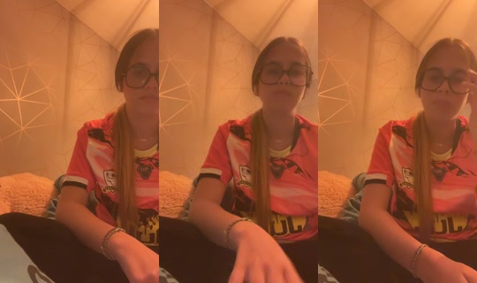 m.ntl.l TikTok Live — Oct 4, 2026, 9:25 PM