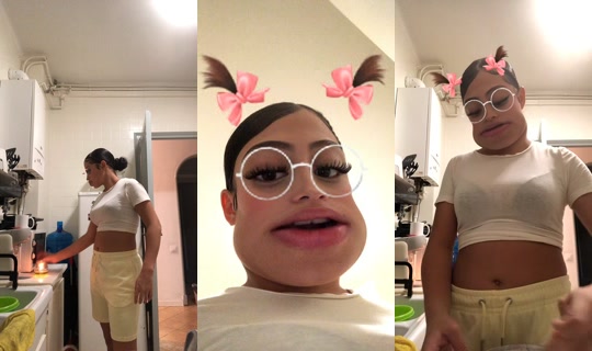 m4riia_._ TikTok Live — Aug 25, 2026, 9:02 PM