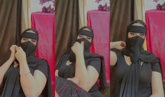 m__.__022 TikTok Live — Sep 30, 2026, 10:55 PM