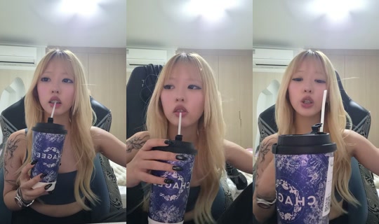 m_vchi TikTok Live — Sep 11, 2026, 4:55 PM