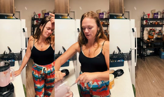 magnificent__meg TikTok Live — Oct 6, 2026, 2:27 PM