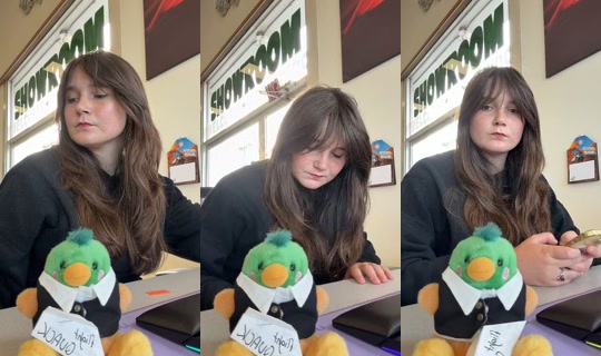 makaylasells TikTok Live — Sep 25, 2026, 3:32 PM