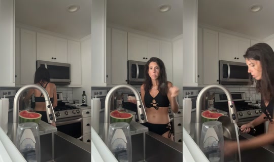 mama_hour TikTok Live — Aug 29, 2026, 5:06 PM