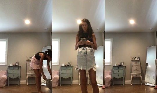 mama_hour TikTok Live — Oct 3, 2026, 8:51 PM