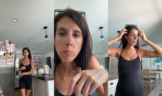 mama_hour TikTok Live — Oct 9, 2026, 2:58 PM