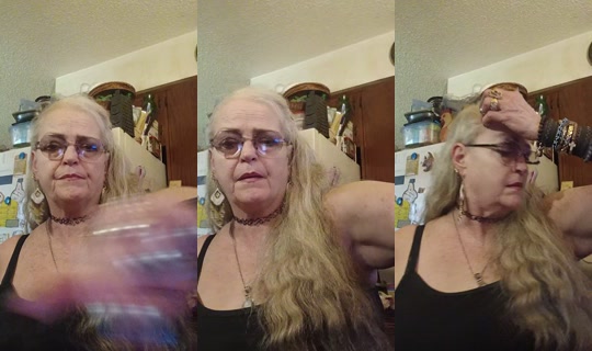 mamafox_777 TikTok Live — Aug 29, 2026, 5:51 PM