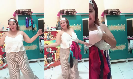 mamicindy86 TikTok Live — Oct 1, 2026, 5:17 AM