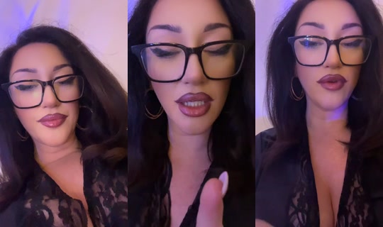 mammaatina TikTok Live — Aug 30, 2026, 1:00 AM