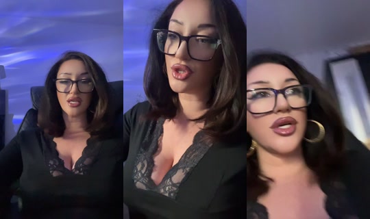 mammaatina TikTok Live — Aug 30, 2026, 4:01 PM