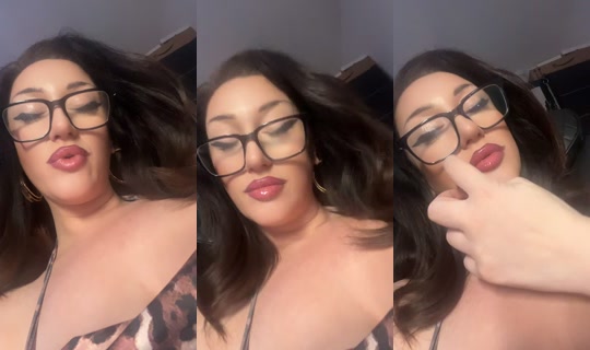 mammaatina TikTok Live — Sep 3, 2026, 12:03 PM