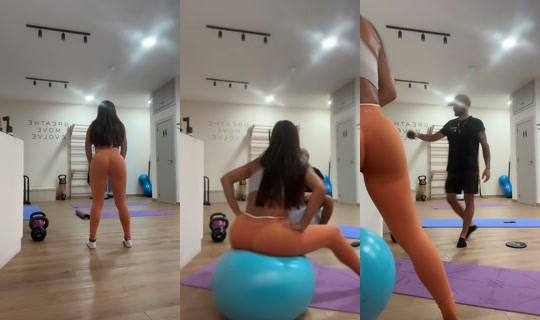 mangomaria9 TikTok Live — Aug 24, 2026, 6:04 PM