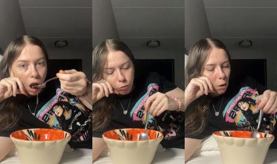 manticmoe TikTok Live — Oct 1, 2026, 11:03 AM