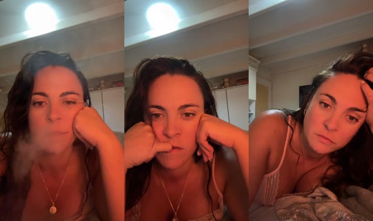 marinastroo TikTok Live — Aug 26, 2026, 7:37 PM