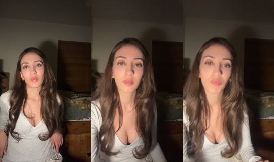 mayafathii TikTok Live — Oct 1, 2026, 4:02 AM