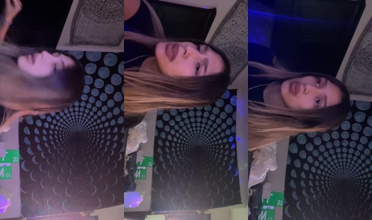 maybe_elianna TikTok Live — Oct 8, 2026, 4:12 AM