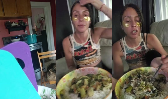 megs.belcastro TikTok Live — Aug 28, 2026, 11:37 PM
