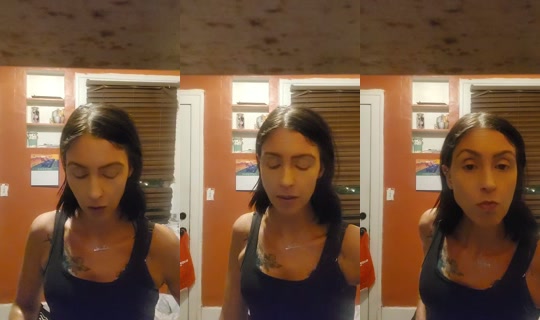 megs.belcastro TikTok Live — Sep 30, 2026, 11:50 PM