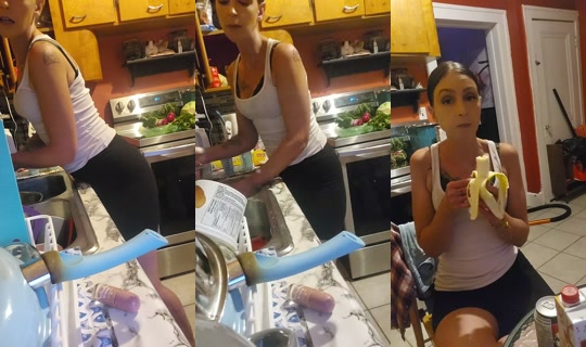 megs.belcastro TikTok Live — Oct 2, 2026, 11:18 PM