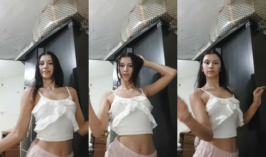 melekkk1944 TikTok Live — Sep 26, 2026, 7:20 PM