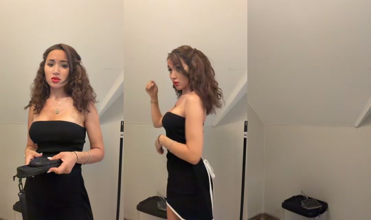 mellyoxoo TikTok Live — Oct 2, 2026, 11:10 PM