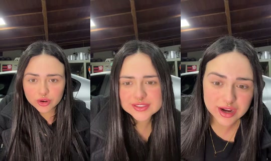 meninaarroto TikTok Live — Aug 25, 2026, 12:38 AM