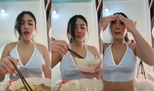 meomeow.2010 TikTok Live — Sep 25, 2026, 12:28 PM