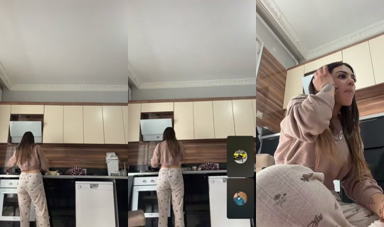 meral65.34 TikTok Live — Sep 29, 2026, 12:00 PM