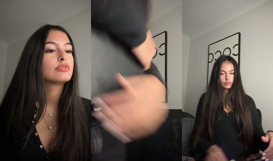 mia_konn TikTok Live — Oct 7, 2026, 10:47 AM