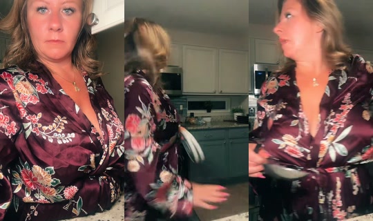 midwestvib3 TikTok Live — Aug 28, 2026, 10:44 AM