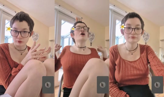 miiki_cos TikTok Live — Aug 23, 2026, 2:29 PM
