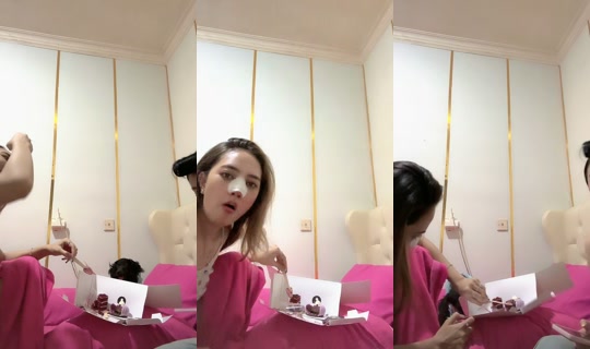mileaaaaah_ TikTok Live — Oct 8, 2026, 7:35 PM