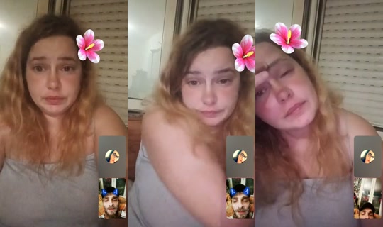 mimimoi442 TikTok Live — Oct 4, 2026, 9:52 PM