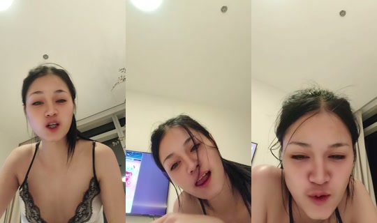 miniberry12_3 TikTok Live — Oct 7, 2026, 9:43 PM