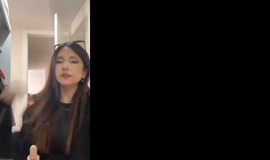 minipekkkan1saaa TikTok Live — Oct 8, 2026, 2:35 PM