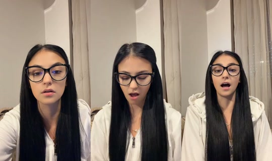 mira.pureaura TikTok Live — Oct 4, 2026, 2:43 PM