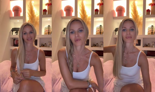 mirella_art TikTok Live — Aug 29, 2026, 4:36 PM