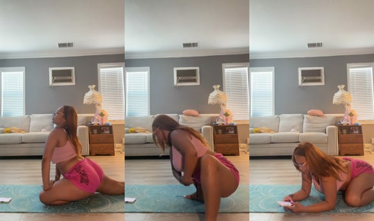 missflexxy TikTok Live — Aug 22, 2026, 6:18 PM