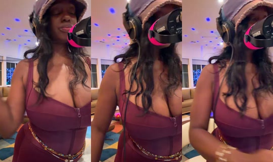 missyumyum TikTok Live — Sep 1, 2026, 8:34 AM