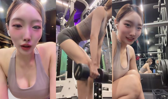 mixive__ TikTok Live — Aug 24, 2026, 10:52 AM