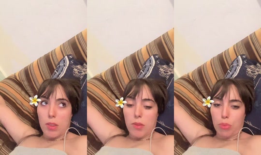 miymi049 TikTok Live — Oct 3, 2026, 7:47 PM