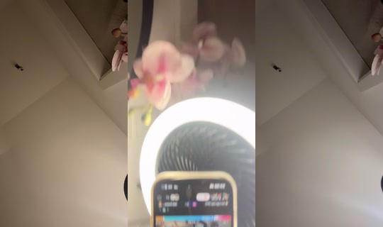 mk..klau TikTok Live — Oct 4, 2026, 9:52 PM