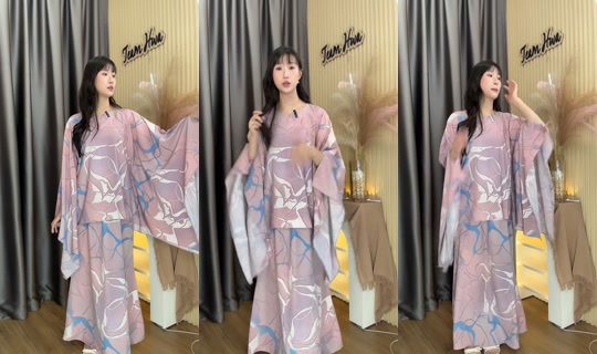 mochihwahwa TikTok Live — Aug 26, 2026, 12:12 AM