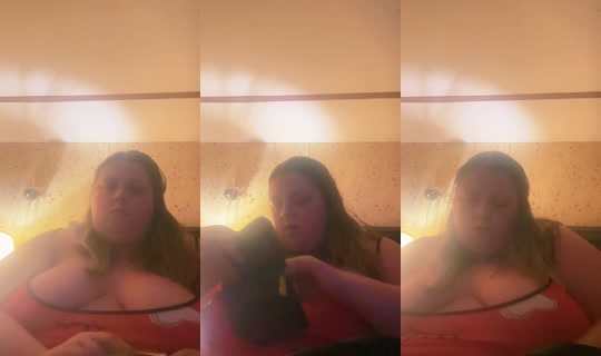 modelgirl717 TikTok Live — Oct 9, 2026, 4:21 AM