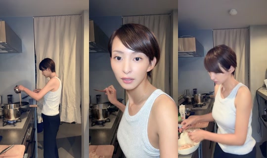 moena0604 TikTok Live — Oct 4, 2026, 2:21 AM