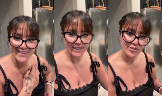moli.mom TikTok Live — Sep 14, 2026, 6:24 AM