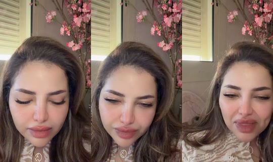 moly.a900 TikTok Live — Oct 3, 2026, 6:49 AM